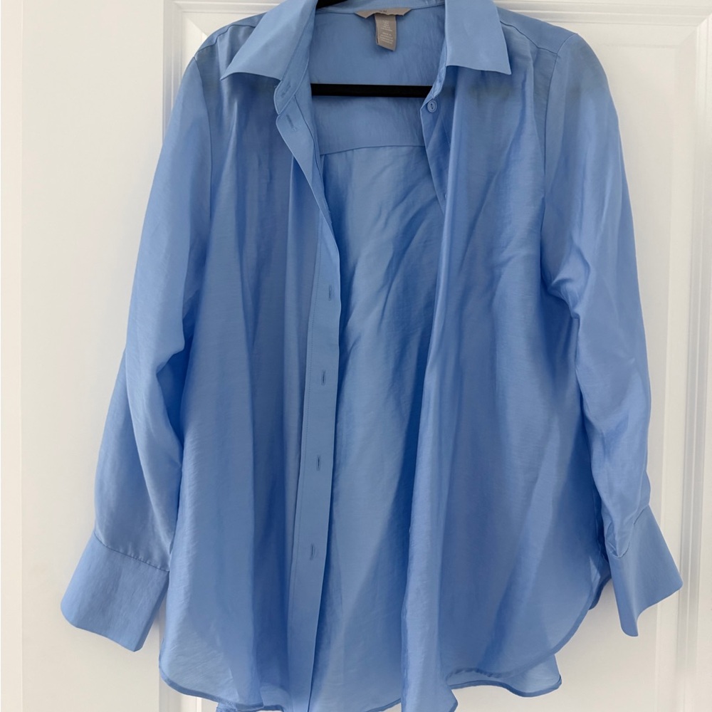 H&M Light Blue Casual Button Down Shirt